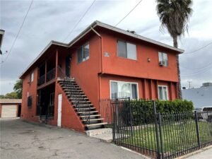 10060 State St Lynwood 90262