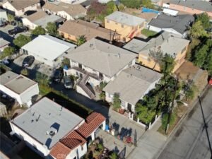 1455 W 106th Los Angeles CA 90047