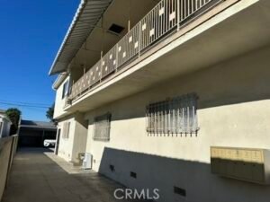 3445 Edgehill Dr Los Angeles CA 90018