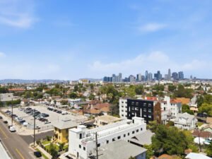 1009 E 29th St Los Angeles 3