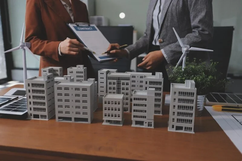 How to Find the Best Multifamily Broker in Los Angeles to Sell Your Apartment Building